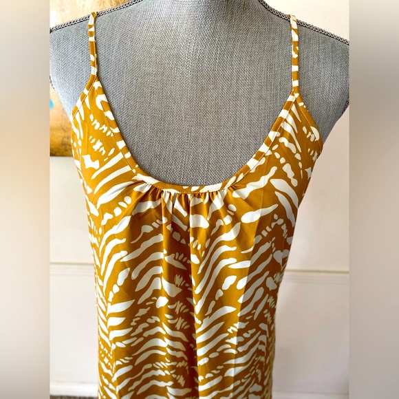 MADE WITH ❤️ SPAGHETTI STRAP LIGHTWEIGHT FLOWY MAXI DRESS SIZE LARGE 🌟NWT🌟 - Picture 3 of 12